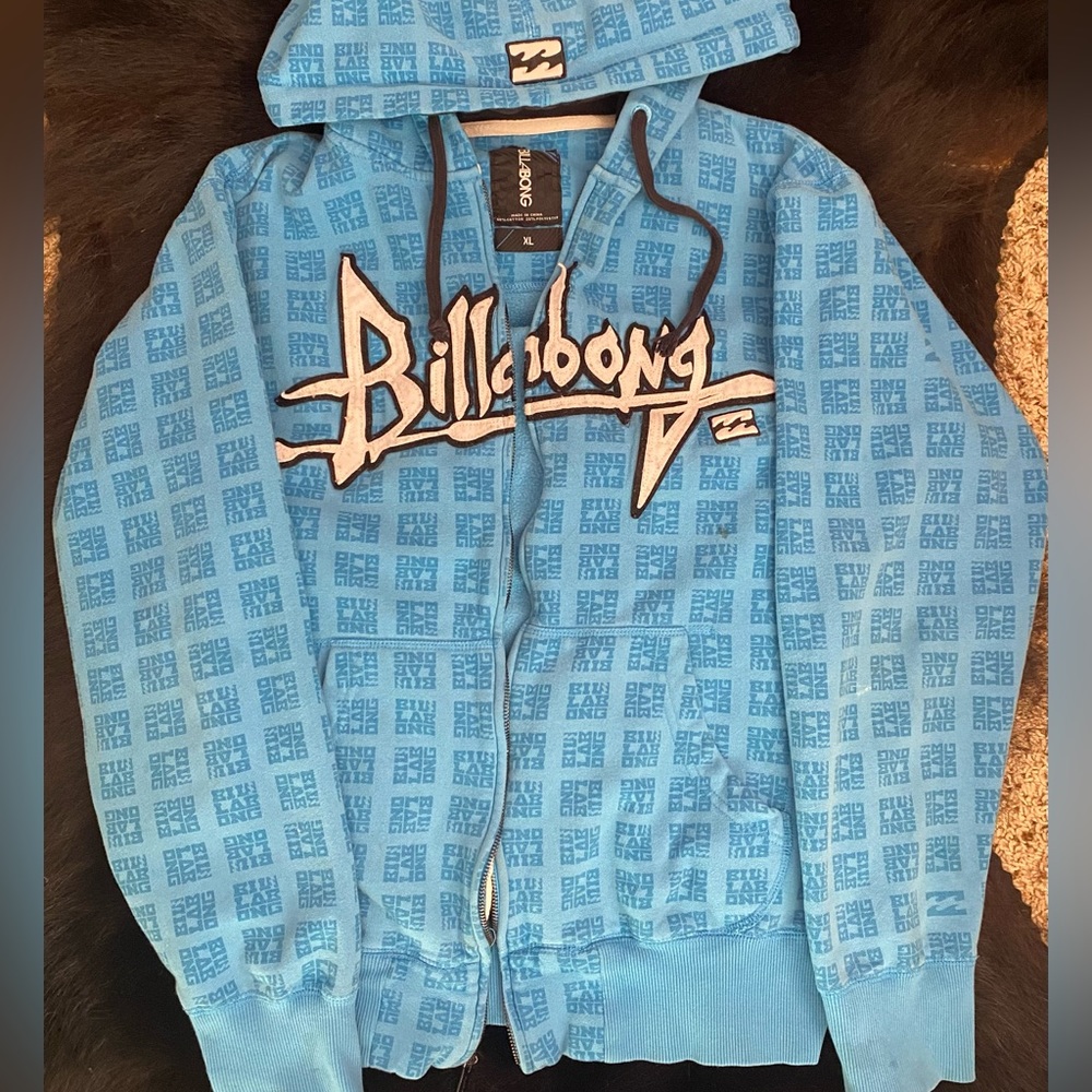 lot of 5 gorgeous hoodies